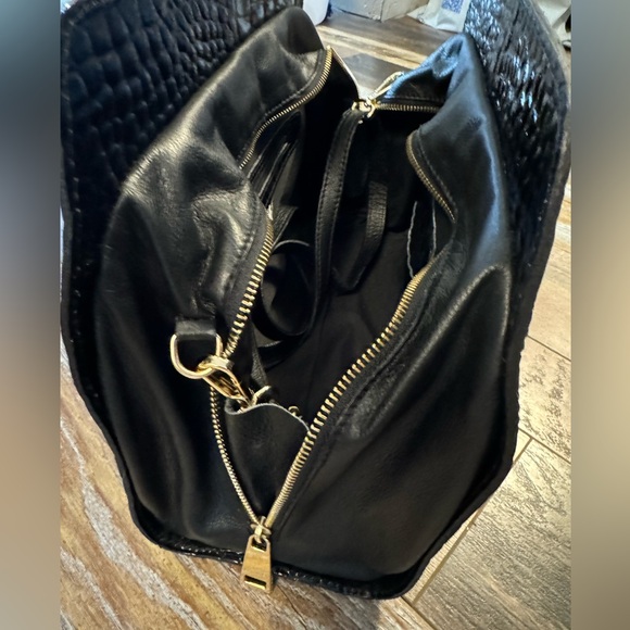 Handbag Purse Black Patent Croco embossed by Roberto Uggari of Italy - Picture 5 of 12